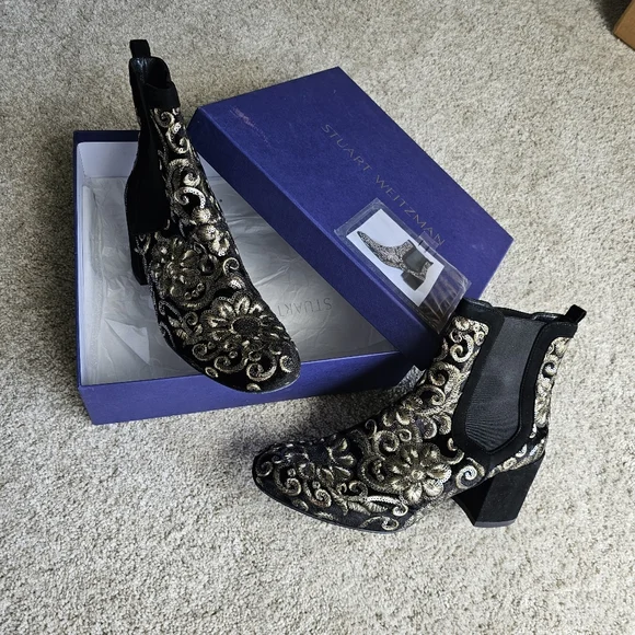 Stuart Weitzman Mediate Black Radiant Velvet Gold Sequins bootie Size 10 - Picture 6 of 17